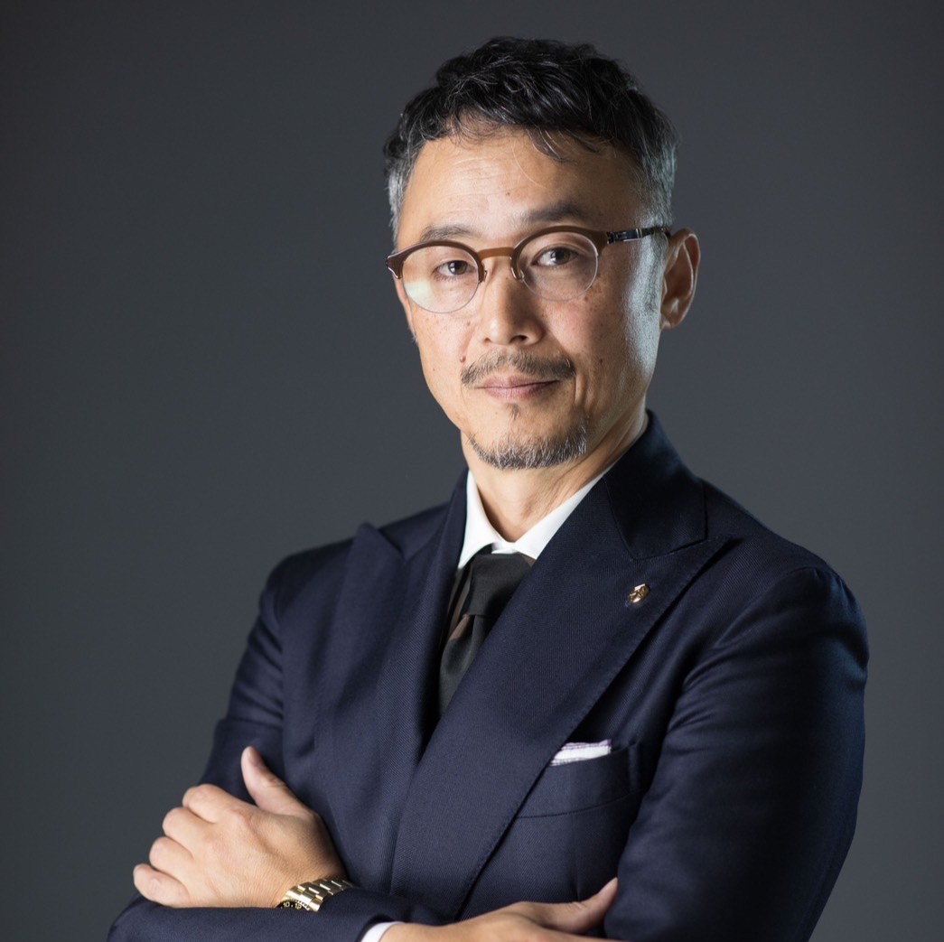 株式会社STAY GOLD 甲斐整骨院グループ 代表 甲斐 誠司 様
